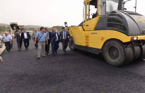 Kütahya Emet Yenice grup köy yolu açıldı!