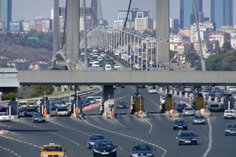 TMMOB: Karayolları, 3. köprü ihalesiyle suç işliyor!