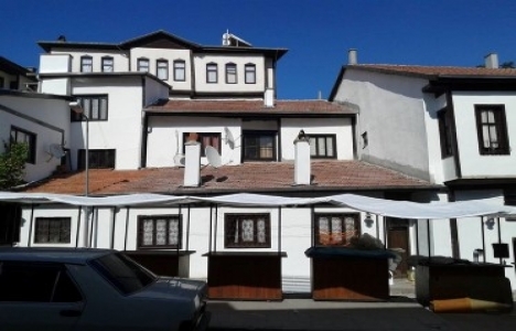 Beypazarı'ndaki binaların cepheleri yenileniyor!