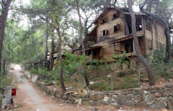 Kemer Naturland Eko Park ve Resort Otel hayalet otele dönüştü!