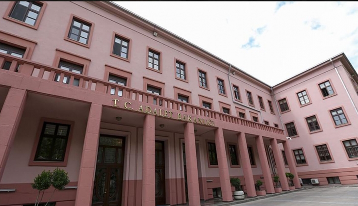 Adalet Bakanlığı 221 kamu personeli alımı ilanı yayımladı! İş arayanlara büyük fırsat! İşte başvuru şartları...