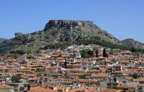 Muğla'daki 250 yıllık tarihi bina yıkılma tehlikesi yaşıyor!