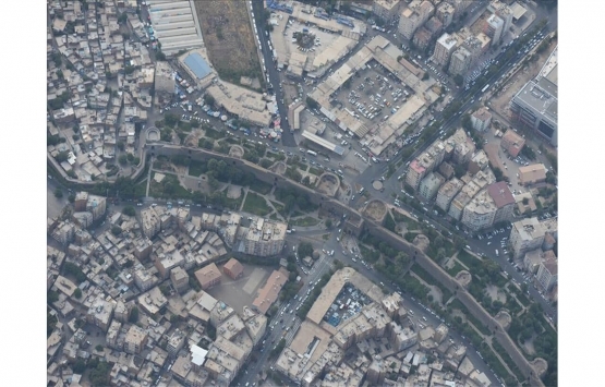 Sur da 30 ila 100 bin liralık evlerin yerine yapılan villalar 2 milyona satışa çıkıyor!