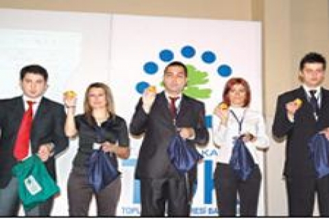 TOKİ Adana'da 752 konuta 14 bin başvuru