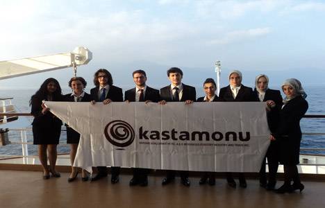 Kastamonu Entegre Dünya Gençlik Gemisi Programı'na sponsor oldu!