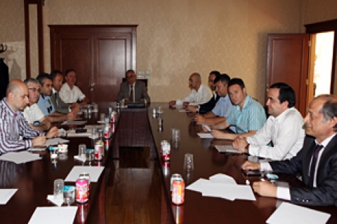 İstanbul'un trafik sorunu için kriz masası oluşturulacak!