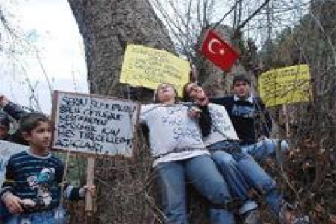 Yuvarlakçay Halkı HES'e tepki gösterdi