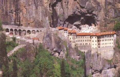 Trabzon Sümela Manastırı eski görünümüne kavuşuyor!