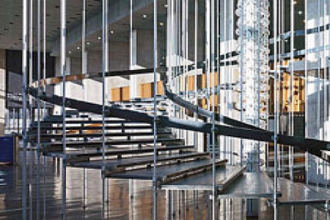 AKM'yi yenilemeye üç talip çıktı