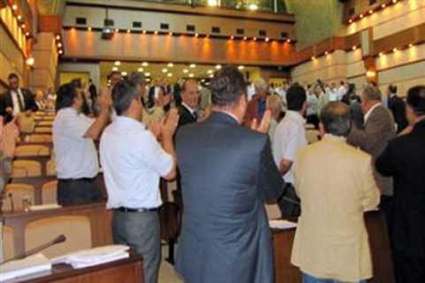  Sevda Tepesi'ne imar izni belediyede kavga çıkardı!