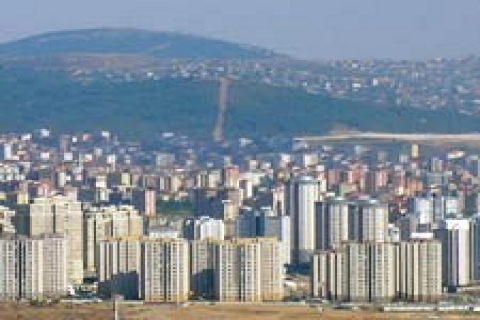 Ataşehir 'de icradan satılık konut ve dükkanlar!