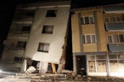 Simav'da hasarlı oturulamaz konut sayısı 2 bin 437!