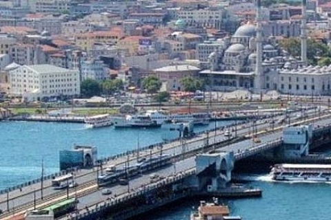 Köprü ve tünellerin rutin bakımı, yapıların ömrünü uzatıyor!