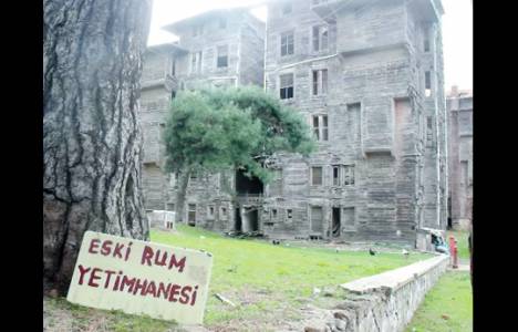  Vakıflar'a 355 taşınmaz geri iade edildi!