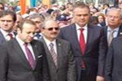 Turgut Özal Kültür Merkezi açıldı!