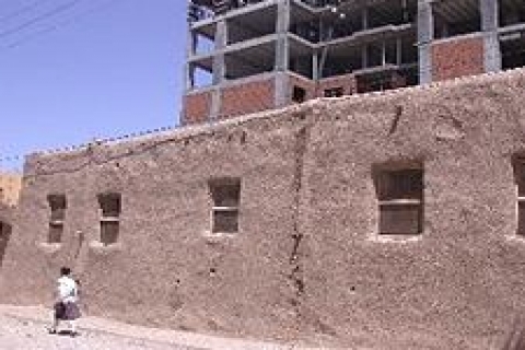 40 yıldır modern kerpiç evler üzerine çalışılıyor