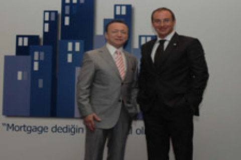 Sigara yasağı alışveriş merkezlerine darbe vurdu