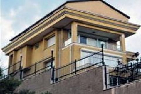 Rüştü Reçber'e sahte iskân vermişler!