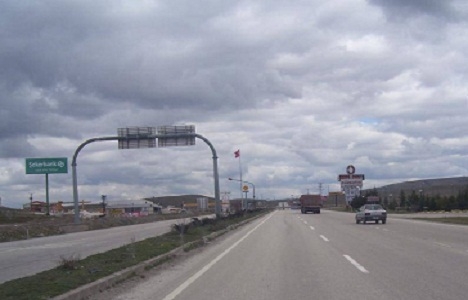 Afyonkarahisar-Antalya yolu 40 kilometre kısalacak!