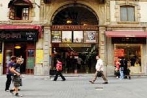 Hıncal Uluç: Emek sineması yeniden hayata döndürülecek!