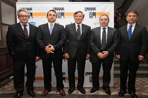 Koray, İKSV tarafından düzenlenecek İstanbul Tasarım Bienali'ne sponsor oldu!