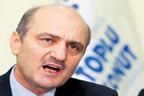 Erdoğan Bayraktar: TOKİ 10 çılgın projeyi aynı anda yapabilir!