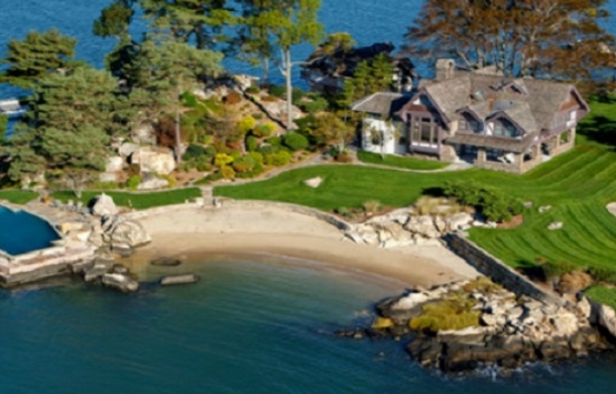 Dünyanın en ilginç adaları satışa çıktı!