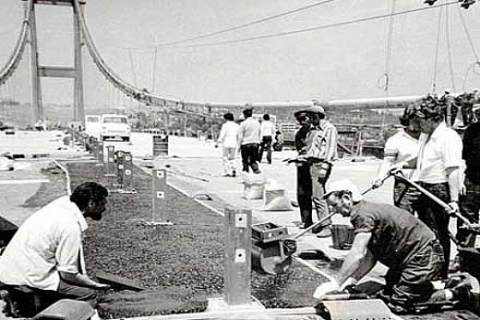 Boğaz Köprüsü inşaatının ilk fotoğrafları ortaya çıktı!