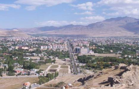  Van İmam Hatip Lisesi'nin spor salonu ihalesi bugün!