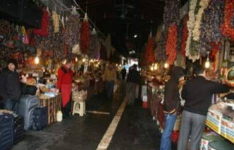 Elmacı Pazarı turistlerin gözdesi oldu!