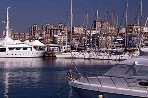 İzmir'e 18 yeni yat limanı yapılacak! Kapasite 8 bin 365'e yükselecek!