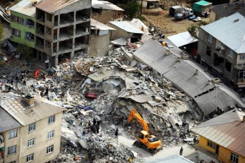  Van depremiyle ilgili ilk iddianame tamamlandı!