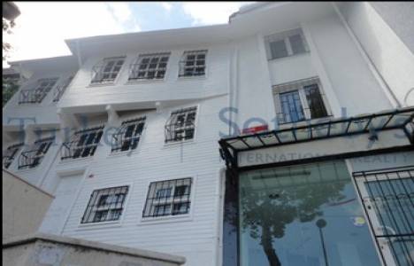 Unkapanı nda 2.5 milyon dolara 500 metrekarelik bina!