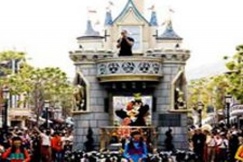 Disney, Hong Kong'a 452 milyon dolar yatıracak