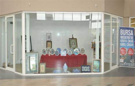 Sinpaş Bursa Modern’de çini sergisi açıldı!