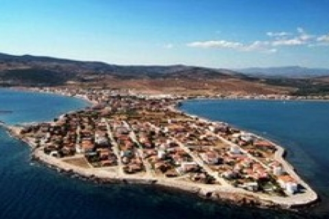 İzmir çandarlı Limanı'nın temeli pazar günü atılıyor!