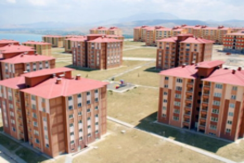 Faruk Özak: TOKİ rekora koşuyor