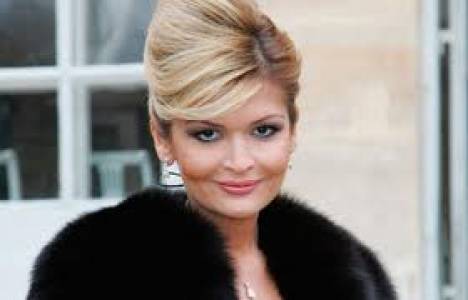 Lola Kerimova Beverly Hills'te malikane satın aldı!