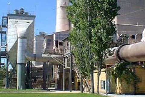 Adana Çimento, Oyak Beton'un % 4'ünü sattı