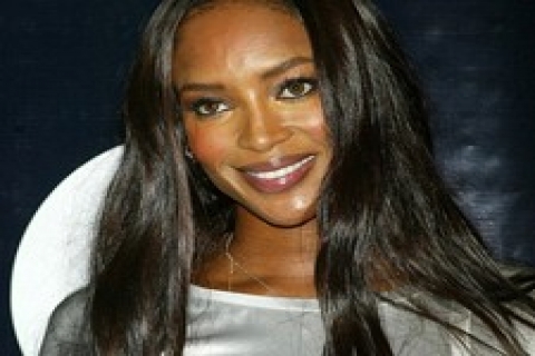 Doğtaş'ta Naomi Campbell rüzgarı esti!