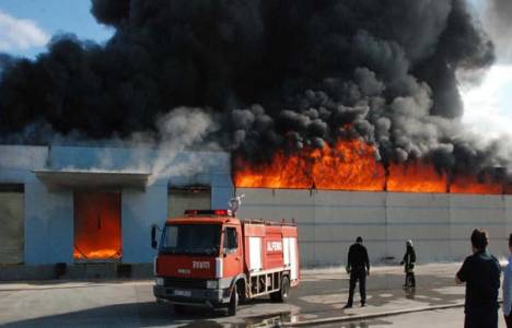 Merinos Fabrikası yangını milyonlarca liralık zarara yol açtı!