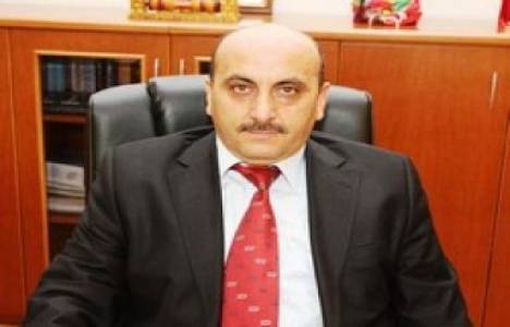 Salonunda 2 köy olan ev yaptı!