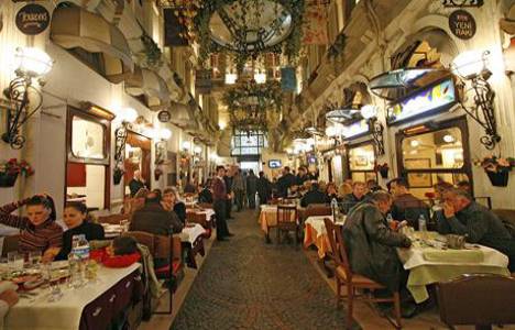 Çiçek Pasajı Darüşşafaka'ya devredilecek!