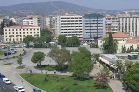 İzmir Bornova'da 2 milyon TL'ye icradan satılık arsa!