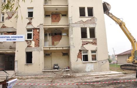  İzmir Aydın ve Van'da ilk yıkılan binalar!