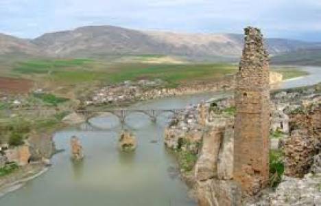 Güneydoğu'da yatırım için Cizre'de toplanılıyor!