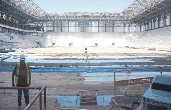 Gürsel Aksel Stadı'nda çalışmalar hızlandı!