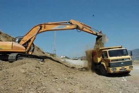 Hafriyatçıları kentsel dönüşüm heyecanı sardı! Kamyonlar, hafriyatları nereye döküyor