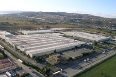 Uşak'ta kiralık daire, lojman ve fabrika binası