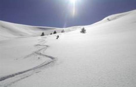 Kuzey Kore'deki kayak merkezinin inşasına başlandı!